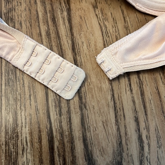 34C Gilligan & O’Malley nursing bra - nude color - Picture 4 of 5